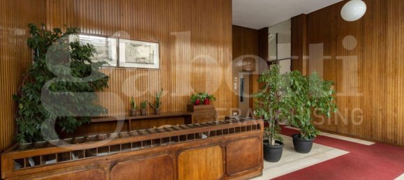 Apartamento de 3 divisões em Monza, Italy N.º 31731 24