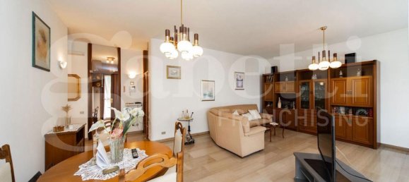 Apartamento de 3 divisões em Monza, Italy N.º 31731 27