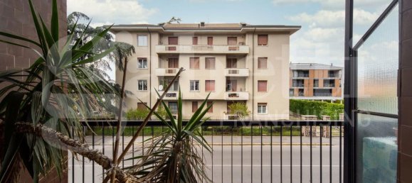 Apartamento de 3 divisões em Monza, Italy N.º 31731 17