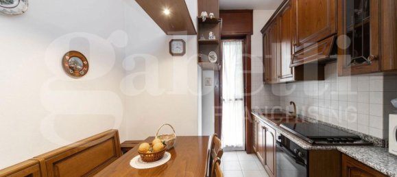 Apartamento de 3 divisões em Monza, Italy N.º 31731 13