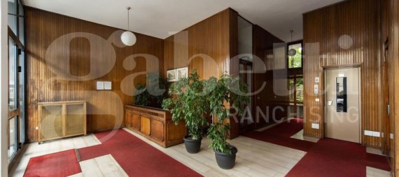 Apartamento de 3 divisões em Monza, Italy N.º 31731 32