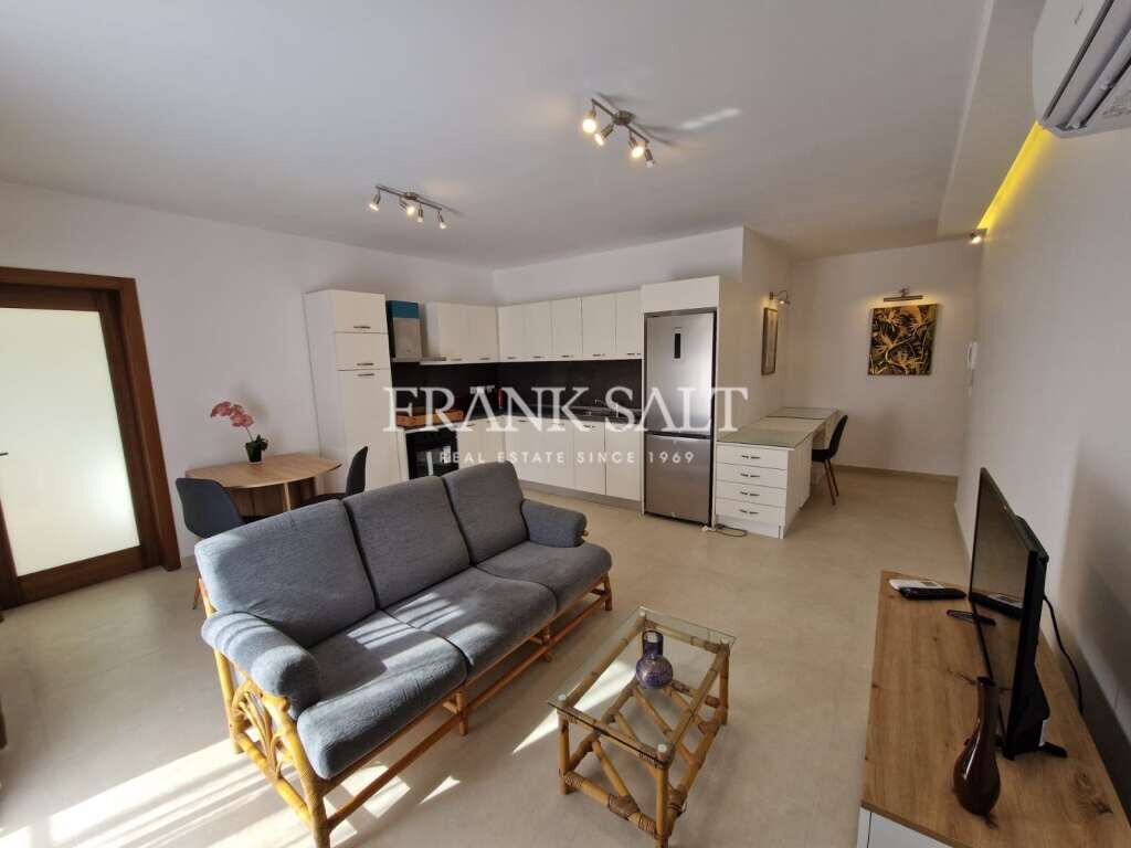 Квартира с 1 спальней в Мсида, Мальта № 5093