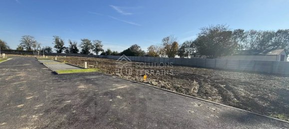 Terreno en Ognes, France No. 228064 3