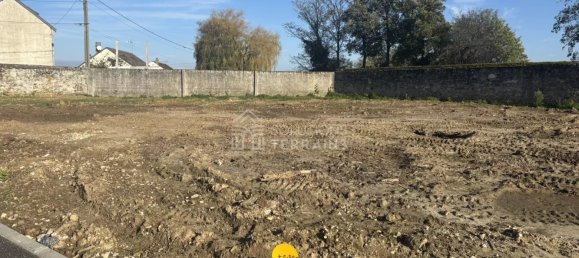 Terreno en Ognes, France No. 228064 5