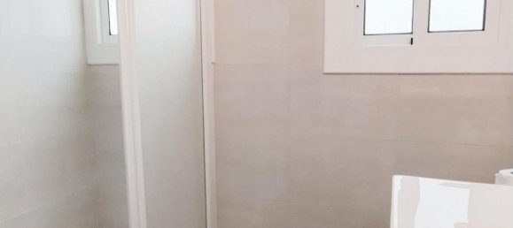 1 bedroom Penthouse in L'Hospitalet de Llobregat, Spain No. 154185 16