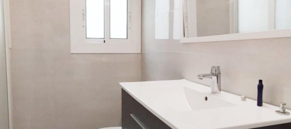 1 bedroom Penthouse in L'Hospitalet de Llobregat, Spain No. 154185 15