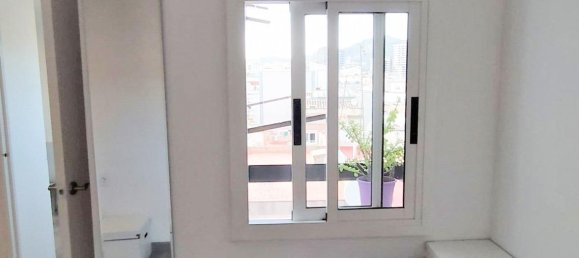1 bedroom Penthouse in L'Hospitalet de Llobregat, Spain No. 154185 14