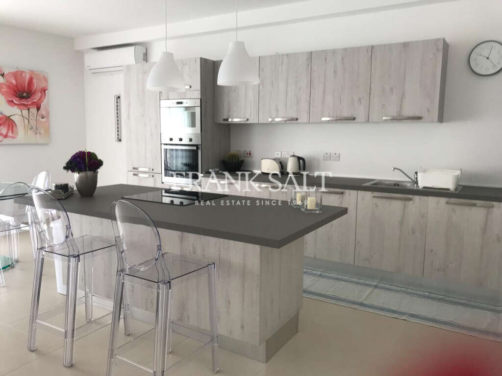 2 bedrooms Apartment in Sliema, Malta No. 11217