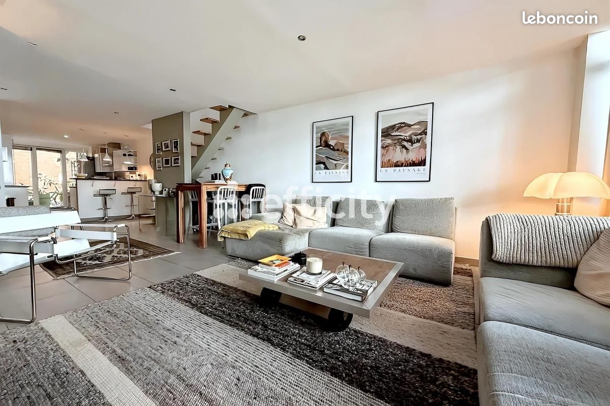 Duplex T2 em Lyon, France N.º 287420