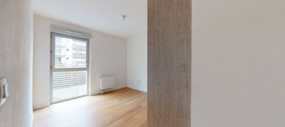 2 bedrooms Apartment in Croix, France No. 99547 15