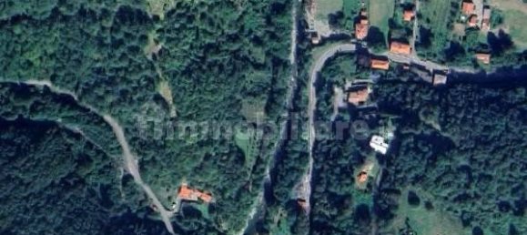 8 bedrooms House in Tornolo, Italy No. 305611 7