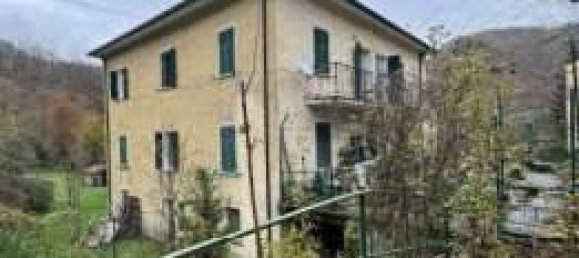 8 bedrooms House in Tornolo, Italy No. 305611 4