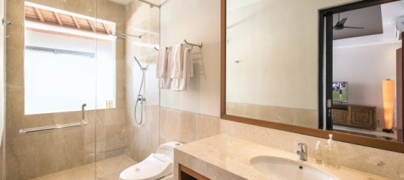 4 Schlafzimmer Villa in South Kuta, Indonesia, Nr. 3044 20