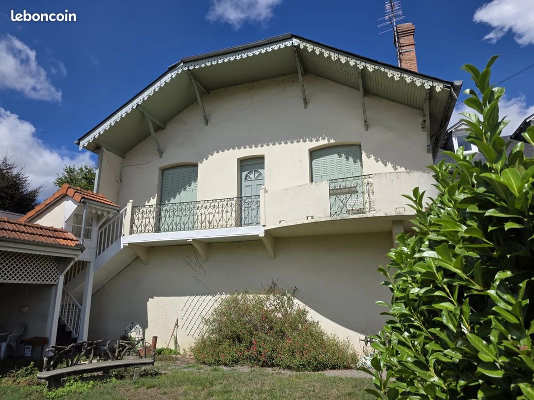 Casa de 5 divisões em Tarbes, France N.º 337251