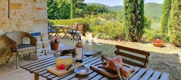 Дом с 30 комнатами в Кастеллина ин Кьянти, Италия № 57598 31