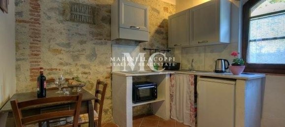 Дом с 30 комнатами в Кастеллина ин Кьянти, Италия № 57598 12