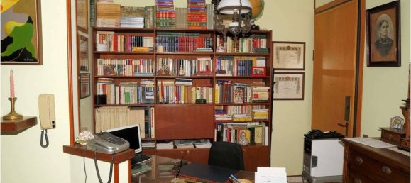 3 bedrooms Apartment in Oleggio, Italy No. 207503 3