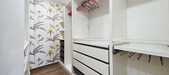 3 غرف نوم شقة في Sliema, Malta رقم 9056 26