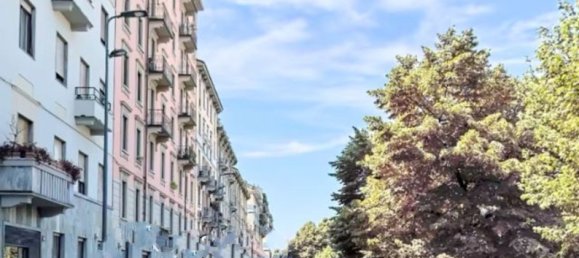 540m² Building in Milan, Italy No. 364759 12