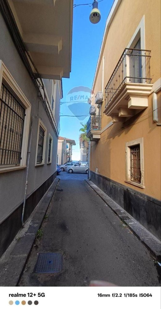 3غرفة منزل في Riposto, Italy رقم 303150