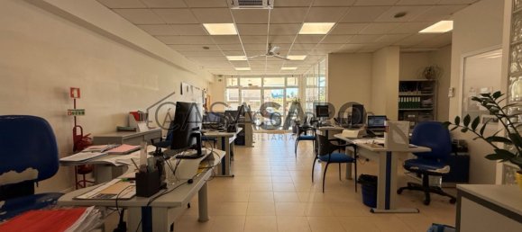 Gewerbliche Immobilie in Corroios, Portugal 123m², Nr. 336837 3