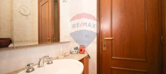 3 bedrooms Apartment in Rome, Italy No. 138883 25