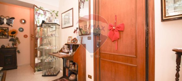 3 bedrooms Apartment in Rome, Italy No. 138883 7