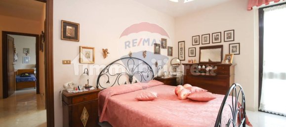 3 bedrooms Apartment in Rome, Italy No. 138883 20