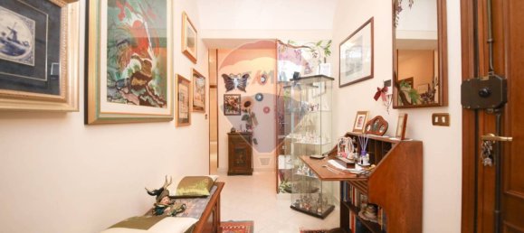 3 bedrooms Apartment in Rome, Italy No. 138883 8