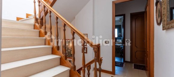 5 bedrooms Villa in Rome, Italy No. 283486 16
