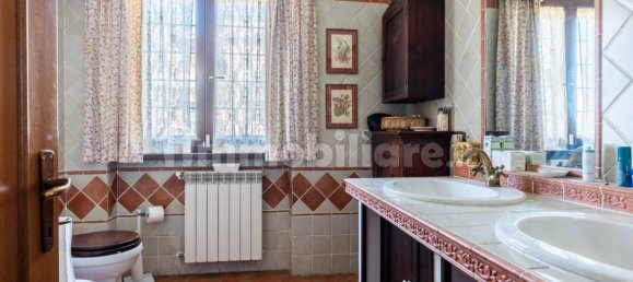 5 bedrooms Villa in Rome, Italy No. 283486 20