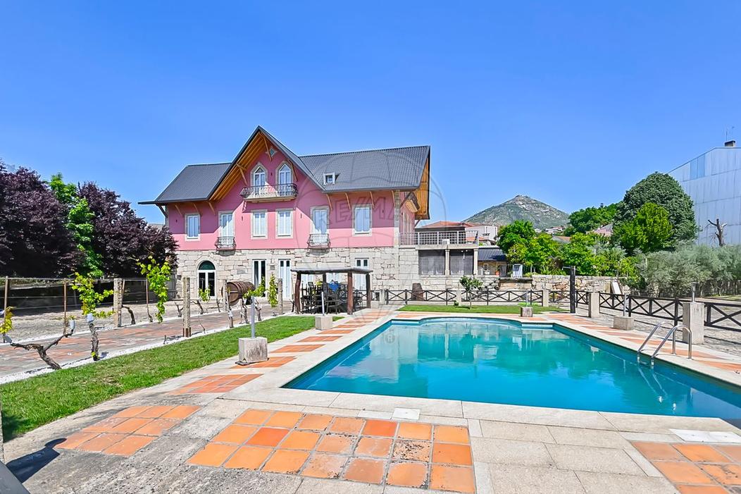 10 bedrooms Castles in Mondim de Basto, Portugal No. 51162