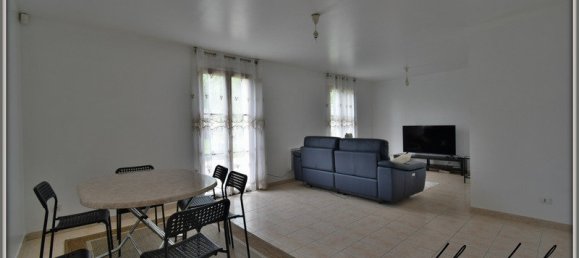 Дом с 3 спальнями в Нёйи-Сен-Фрон, Франция № 47559 9