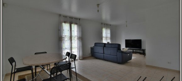 Дом с 3 спальнями в Нёйи-Сен-Фрон, Франция № 47559 2