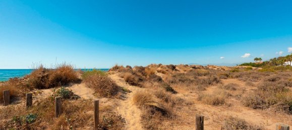 Apartamento de 2 dormitorios en Marbella, Spain No. 10000 8