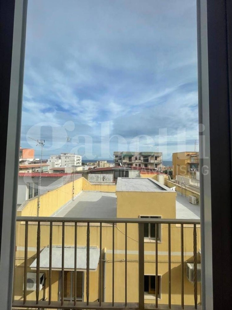 Квартира с 3 спальнями в Сиракузы, Италия № 242708