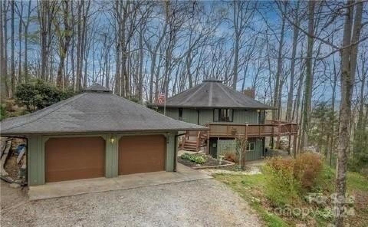 3 bedrooms House in Flat Rock, USA No. 441040