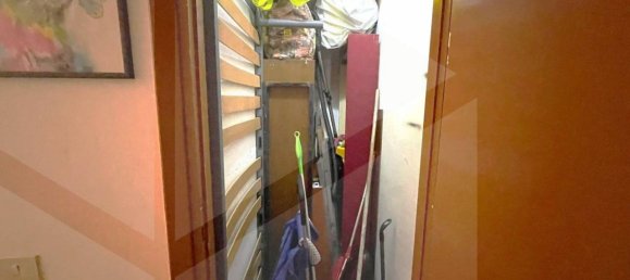 Квартира с 3 комнатами в Рим, Италия № 19981 12