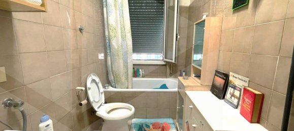 Квартира с 3 комнатами в Рим, Италия № 19981 17