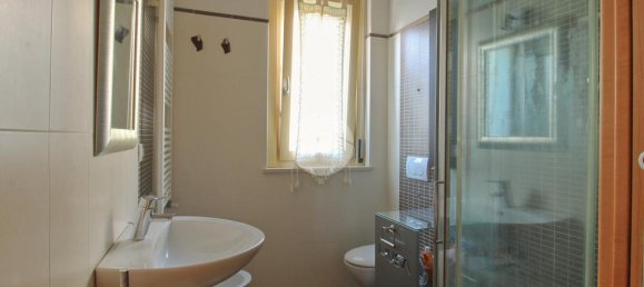 Apartamento T2 em Roseto degli Abruzzi, Italy N.º 371376 18