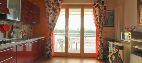 Apartamento T2 em Roseto degli Abruzzi, Italy N.º 371376 7