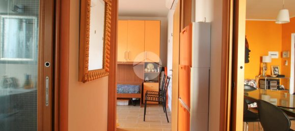 Apartamento T2 em Roseto degli Abruzzi, Italy N.º 371376 11
