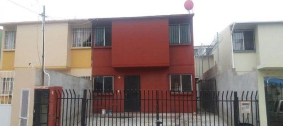 Casa de 3 dormitorios en Tijuana, Mexico No. 170528 2