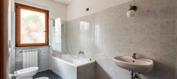 Apartamento de 3 habitaciónes en Fiumicino, Italy No. 44918 18
