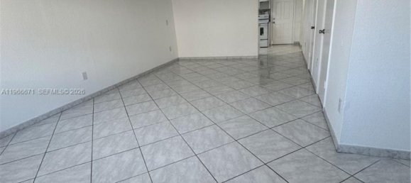 2 bedrooms Duplex for rent in Miami, Miami-Dade, Florida, USA № 614406 5