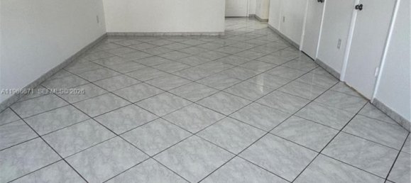 2 bedrooms Duplex for rent in Miami, Miami-Dade, Florida, USA № 614406 6