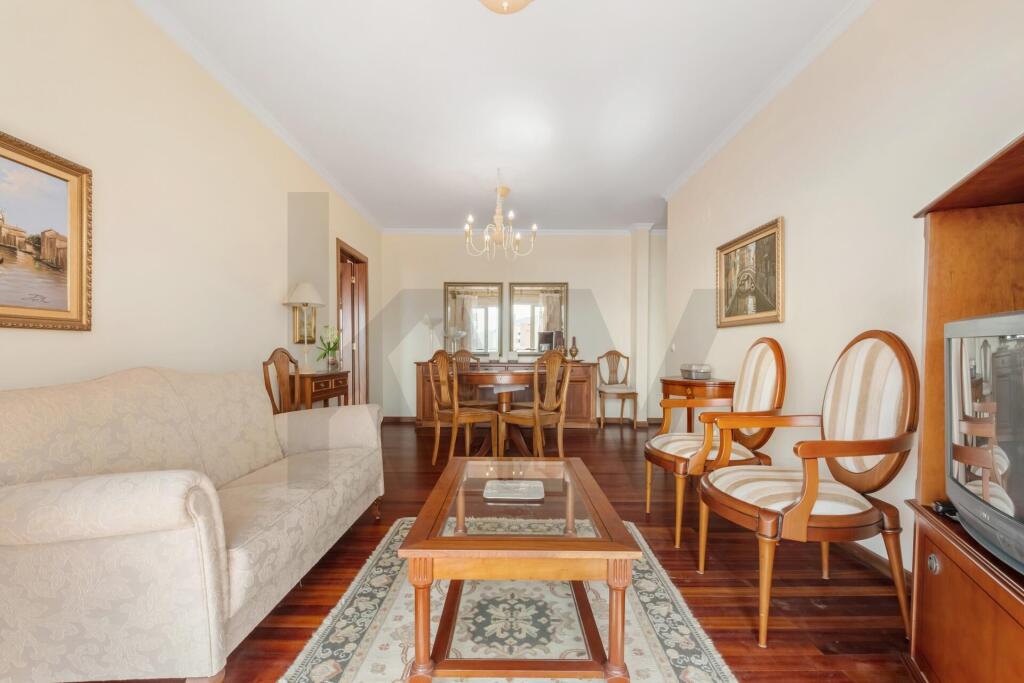 2 bedrooms Apartment in Funchal, Portugal No. 287176