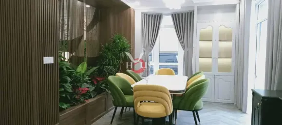 4 bedrooms Villa in District 7, Vietnam No. 10047 2