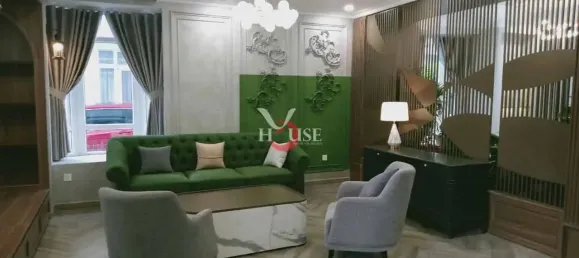 4 bedrooms Villa in District 7, Vietnam No. 10047 3