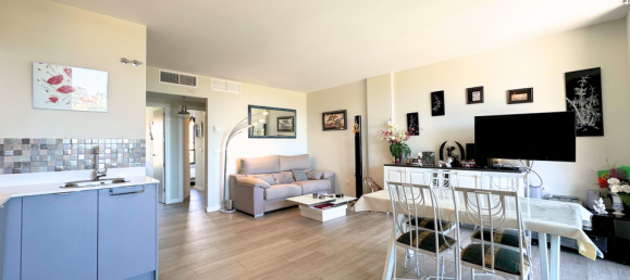 2 bedrooms Apartment in Alicante, Spain No. 176240 4